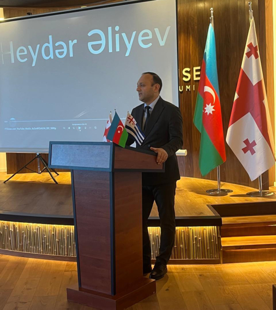 Batumidə Dünya Azərbaycanlılarının Həmrəyliyi Günü qeyd olunub