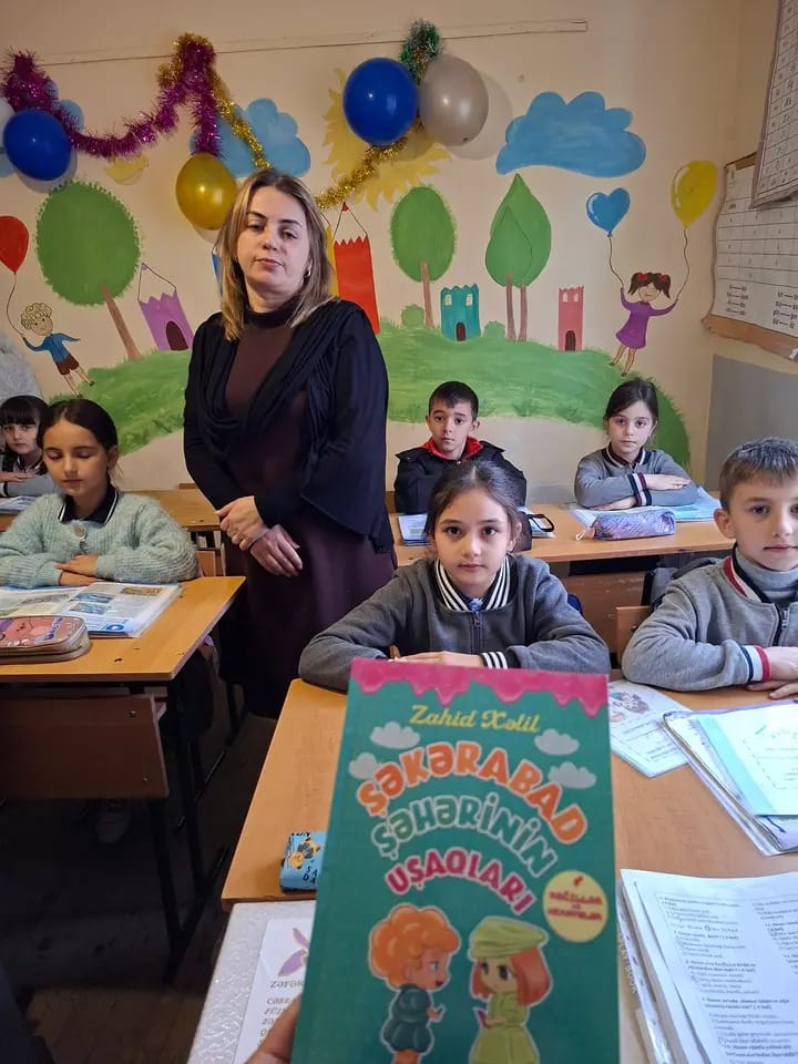 Zaqatala Çökəkoba kənd tam orta məktəbində III sinifdə “Oxu dəqiqələri” keçirilib