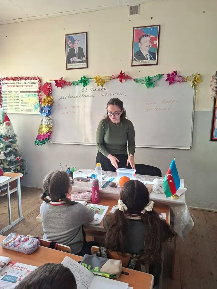 Zaqatala Çökəkoba kənd tam orta məktəbində II sinifdə həyat bilgisi dərsi izlənilib