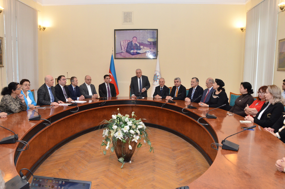 İnnovativ dövlət idarəçiliyi modeli elmi konfransı keçirilib 