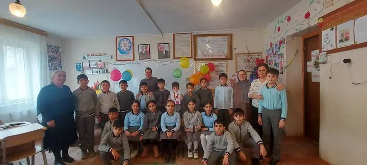 Astara Şəhər Kitabxana Filialı Dünya Azərbaycanlılarının Həmrəylik Günü və Yeni İl münasibətilə tədbir keçirib