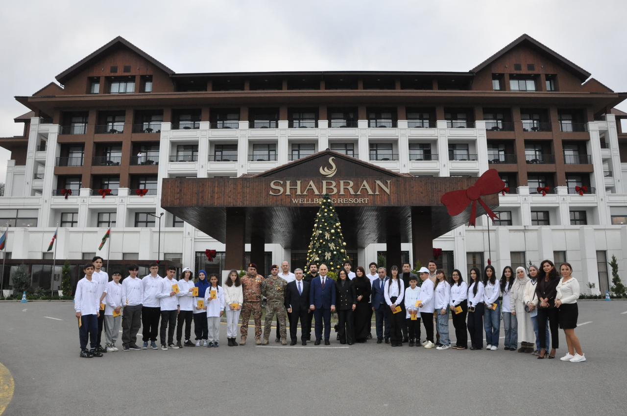 Qardaşlaşmış Qarabağ Məktəbləri” Qış düşərgəsinə start verilib 