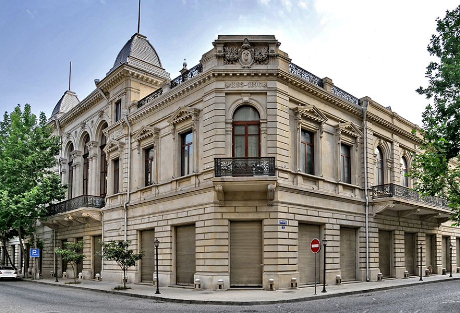 Tarix Muzeyində Birinci Türkoloji Qurultayın iştirakçılarına aid onlarla şəxsi sənəd və əşya saxlanılır