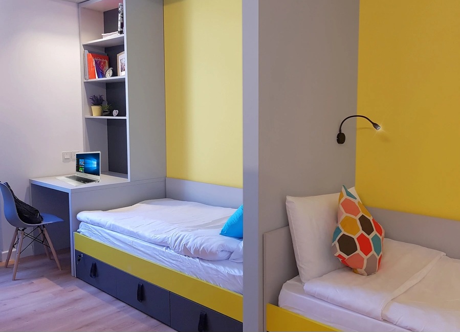 Tələbələrin yataqxana və kirayə şəraiti problemi açıqlama-Ramin Nurəliyev  