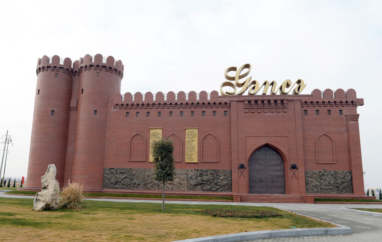 1989-cu il — Gəncə şəhərinin tarixi adı bərpa olundu