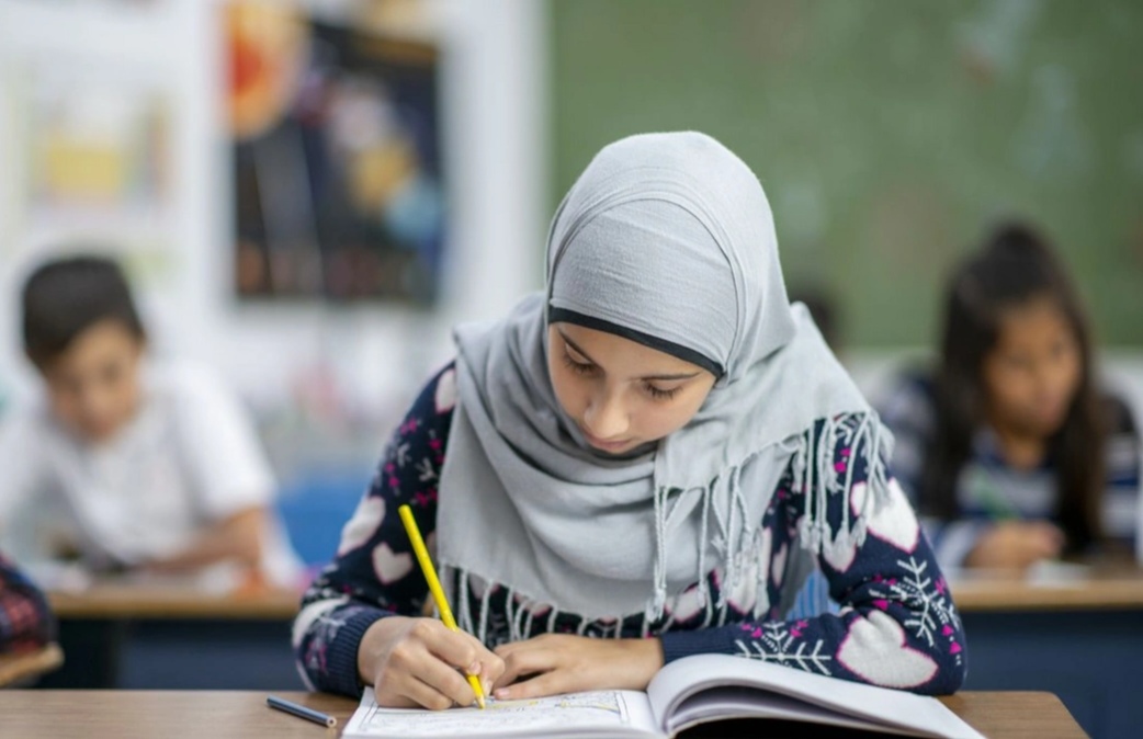 İsveçrədə dövlət məktəblərində hicaba qadağa qoyulur