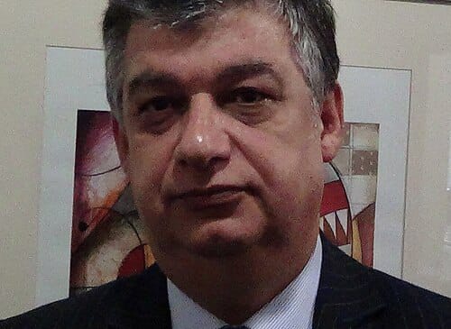 Tanınmış iqtisadçı və dövlət xadimi Əli Məsimlinin doğum günüdür