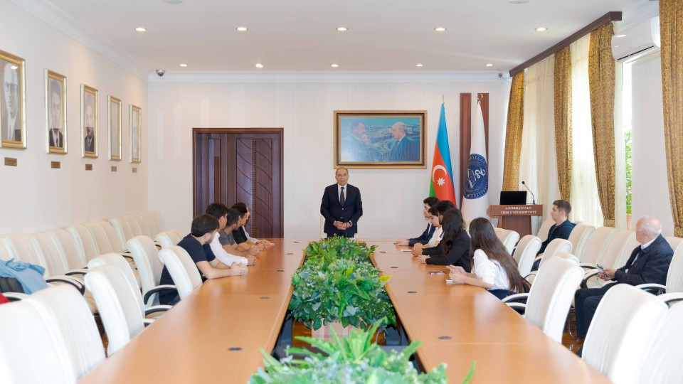 ATU-da şəhid övladları ilə görüş keçirilib