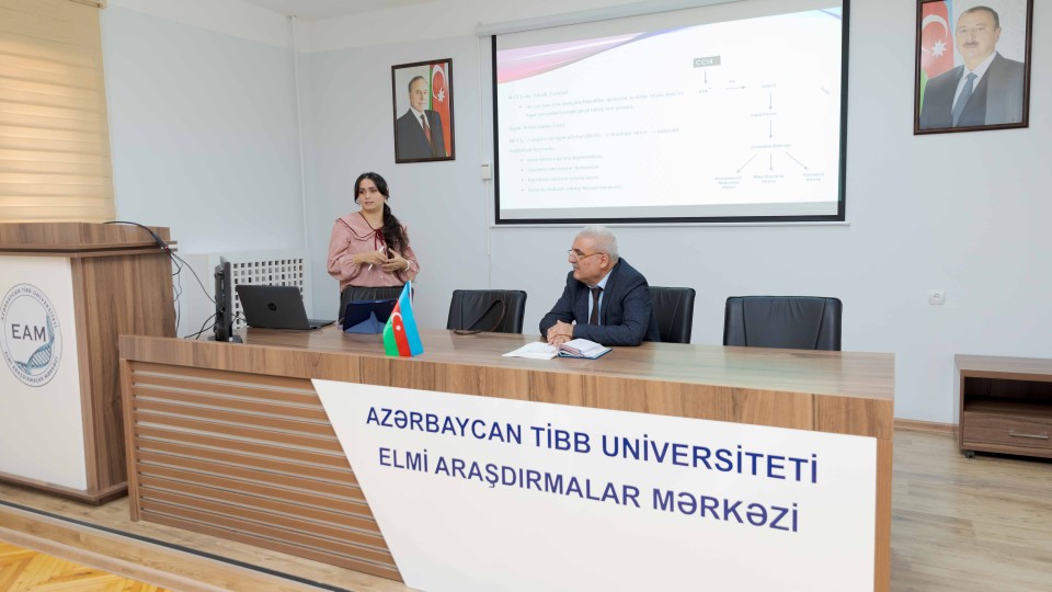 ATU-da kurkuminin qoruyucu təsiri ilə bağlı elmi seminar keçirilib
