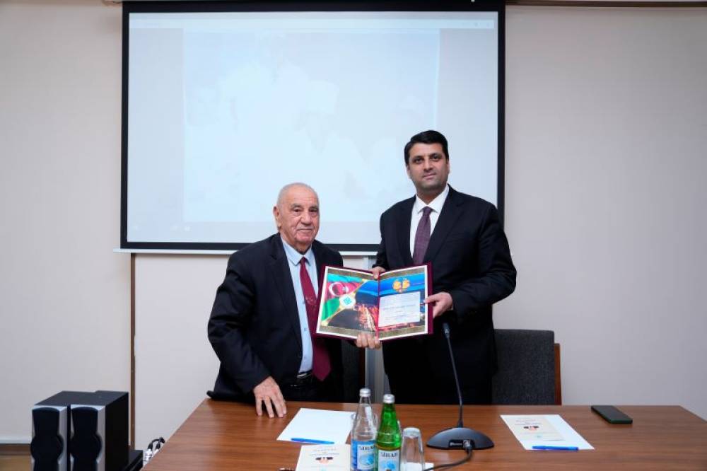 Naxçıvan Dövlət Universitetində Sabir Novruzovun 85 illik yubileyi qeyd olunub - FOTO