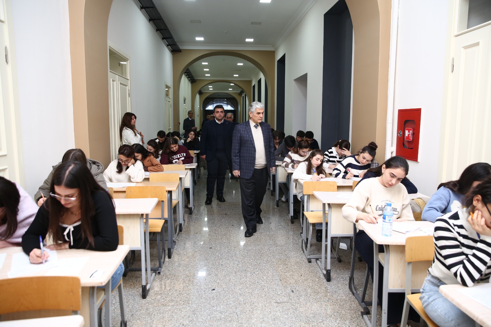 ADPU-da 11500 tələbə imtahan sessiyasında iştirak edir