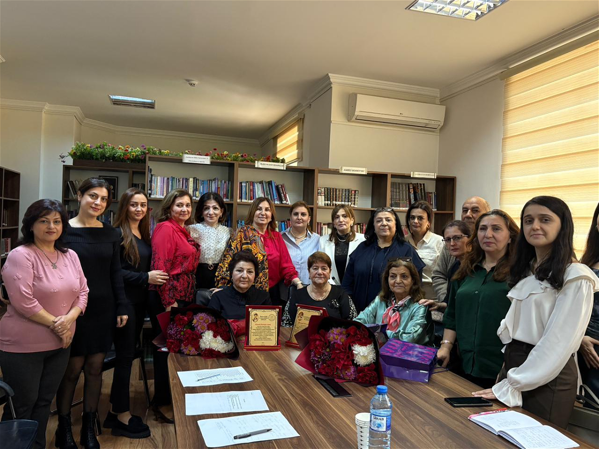 ADU-da fransız dili üzrə pedaqoqların fəaliyyəti təqdir olunub