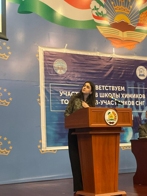 BDU-nun SABAH qruplarının tələbəsi Tacikistanda elmi tədbirdə təqdimat edib