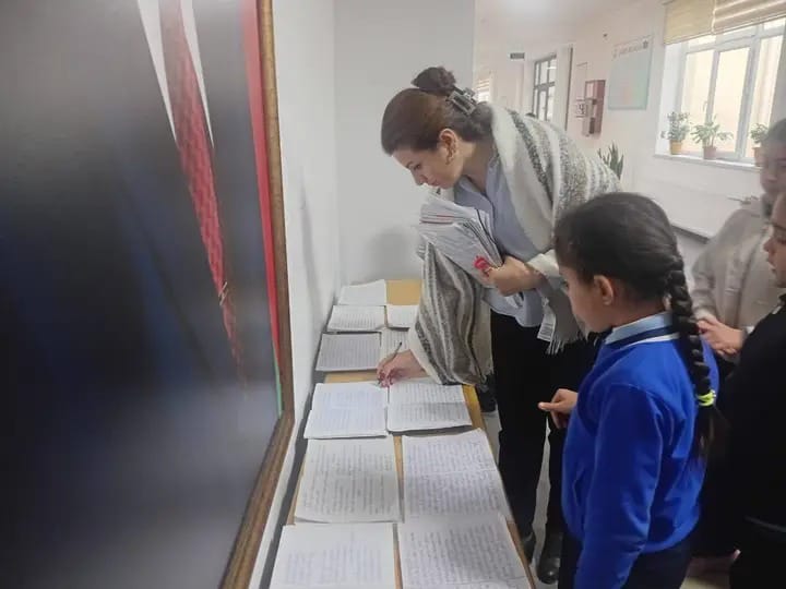 "Səliqəli xətt müsabiqəsi" davam edir