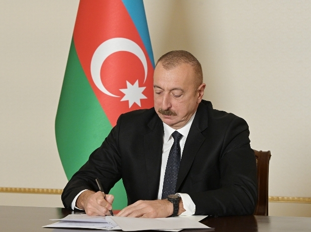 AzMİU əməkdaşları dövlət və nazirlik mükafatları ilə təltif edilib