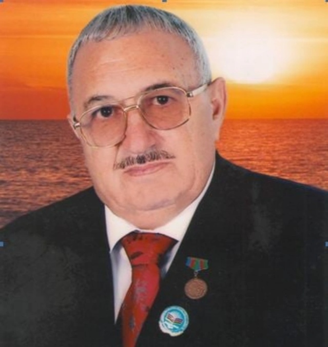 Azərbaycanda professor vəfat edib - FOTO