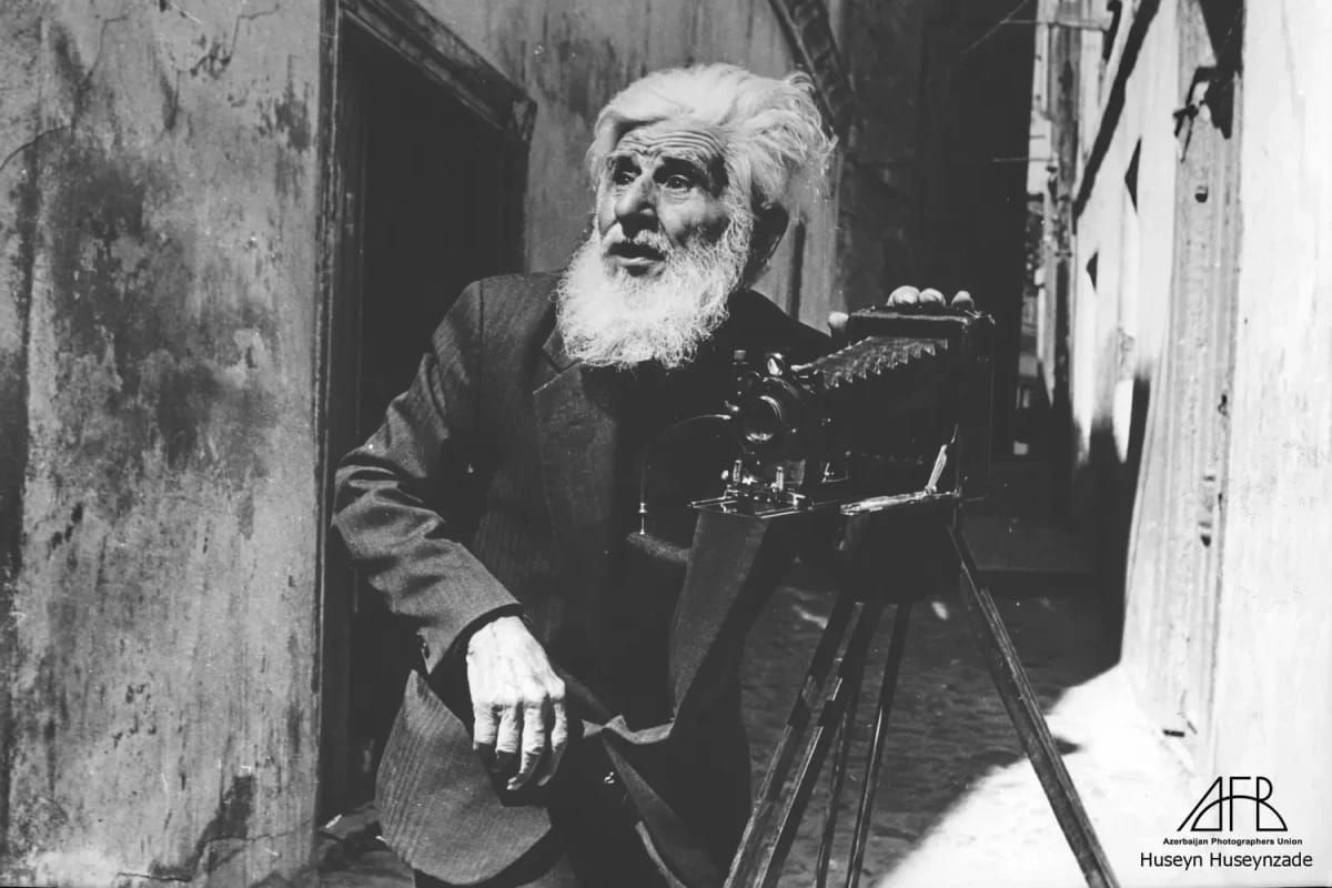 Azərbaycan fotojurnalistikasının tanınmış siması – Hüseyn Hüseynzadə