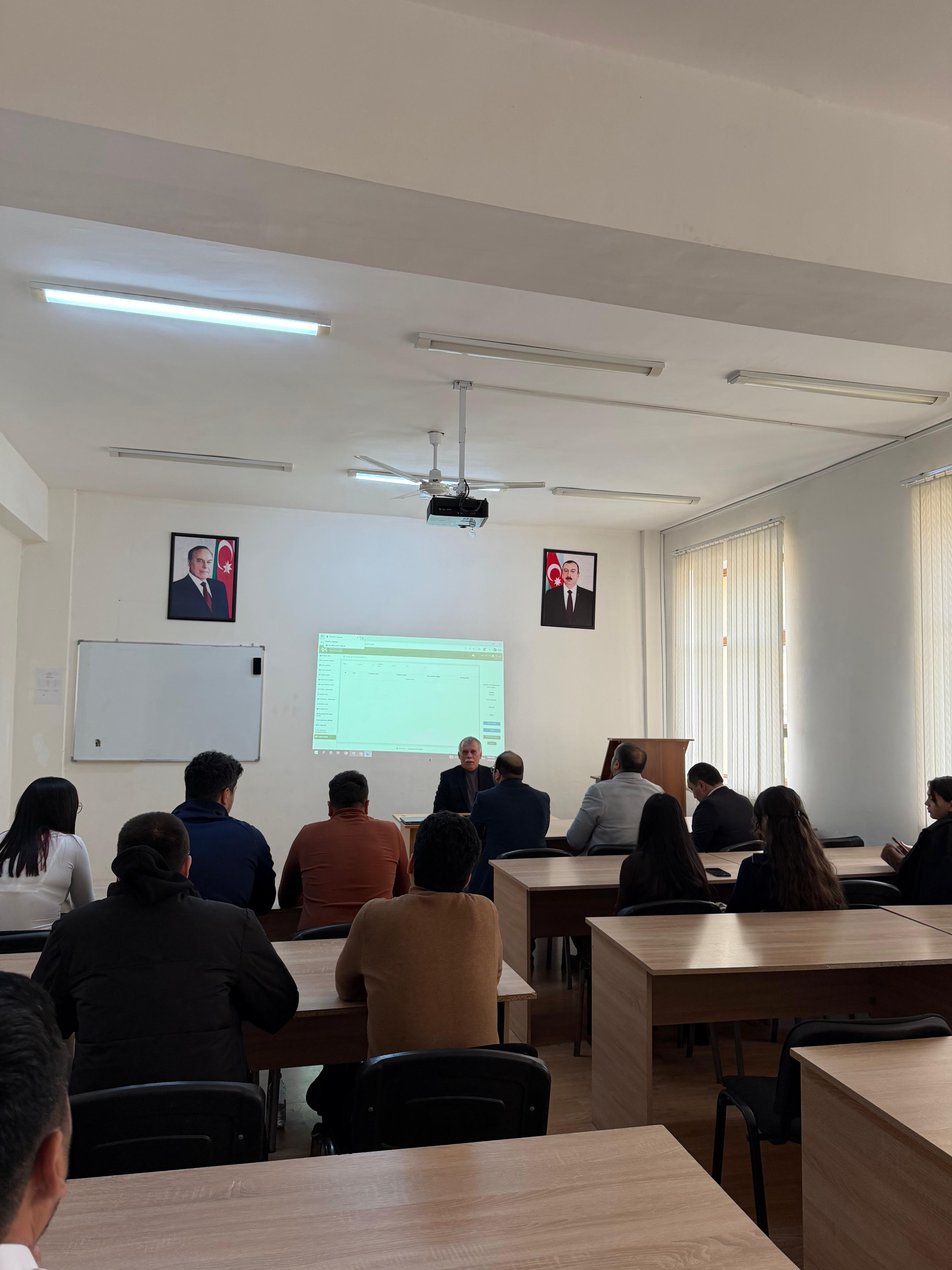 UNEC-də dərslər türkiyəli professorlar tərəfindən aparılır