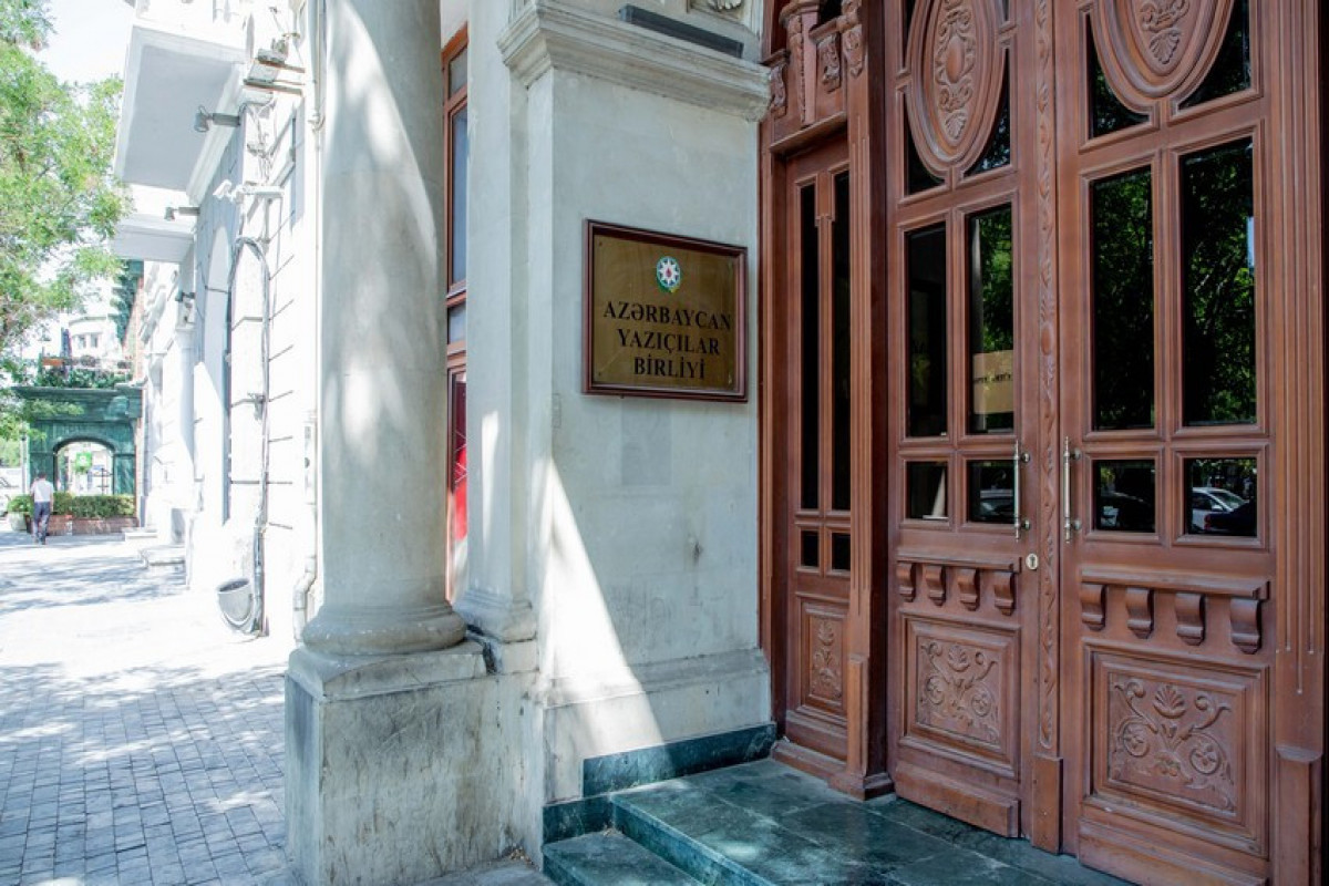 Yazıçılar Birliyindən 15 manatla bağlı narazılığa REAKSİYA