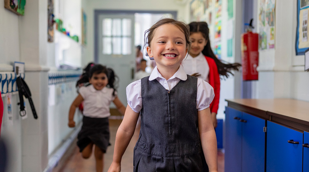 İngiltərədə 5 yaşdan kiçik uşaqlar üçün ekran vaxtı üzrə rəsmi məsləhətlər hazırlanır