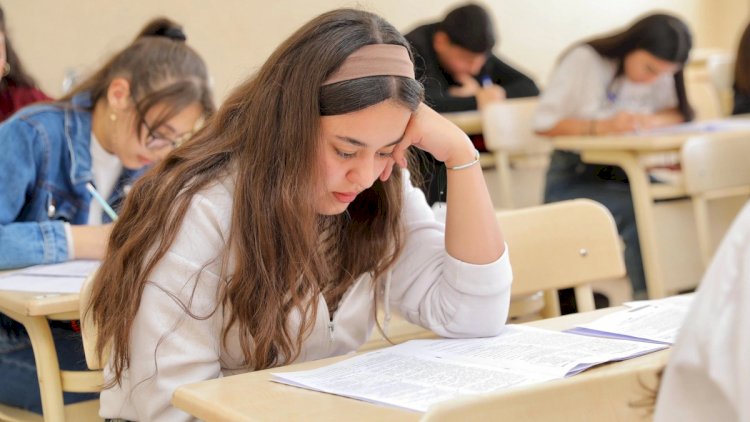 6 mindən çox şəxs eksternat imtahanda iştirak edəcək
