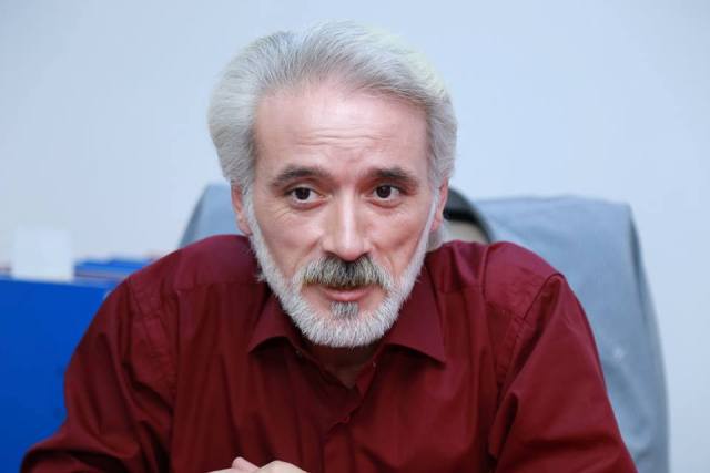 Kamran Yunis: “Bədii qiraətdə əxlaq itəndə sənət də ölür”