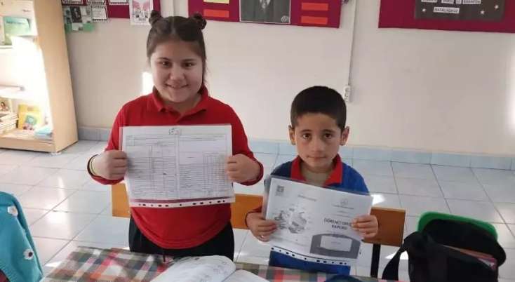 ​Bu məktəbin iki şagirdi var