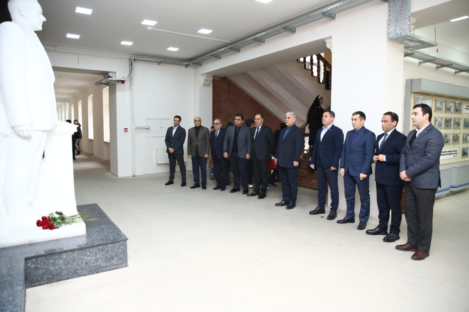 Pedaqoji Universitetdə 20 Yanvar şəhidlərinin xatirəsi anılıb - FOTO