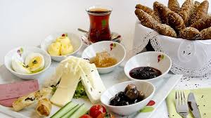 Səhər yeməyinin məktəblilərin diqqətinə və yaddaşına təsiri - ARAŞDIRMA