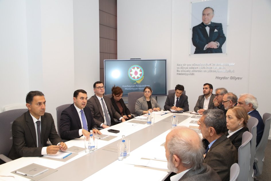 Dövlət teatrlarında idarəetmə mexanizmləri təkmilləşdirilib - FOTO