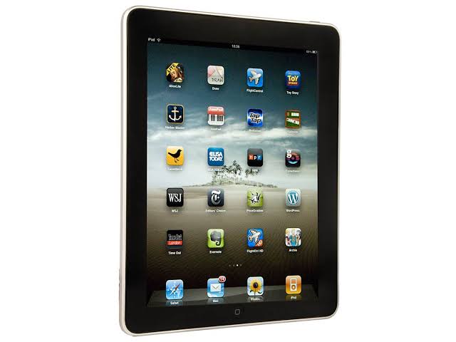 2010 — Apple iPad-ı elan edib