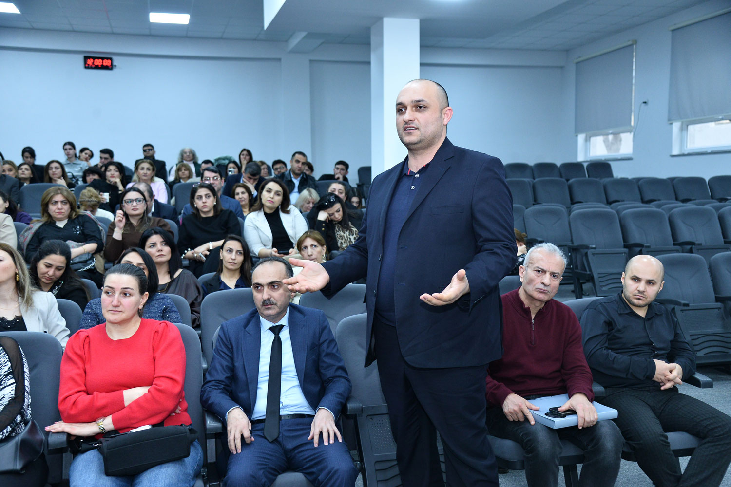 Tarixçi alim Həsən Həsənovla görüşü keçirilib - FOTO