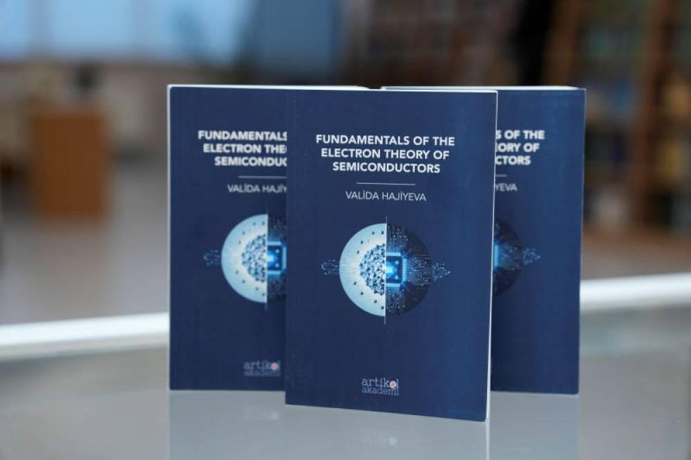 NDU-nun Elmi Kitabxanasında dosent Validə Hacıyevanın kitabının təqdimatı keçirilib - FOTO