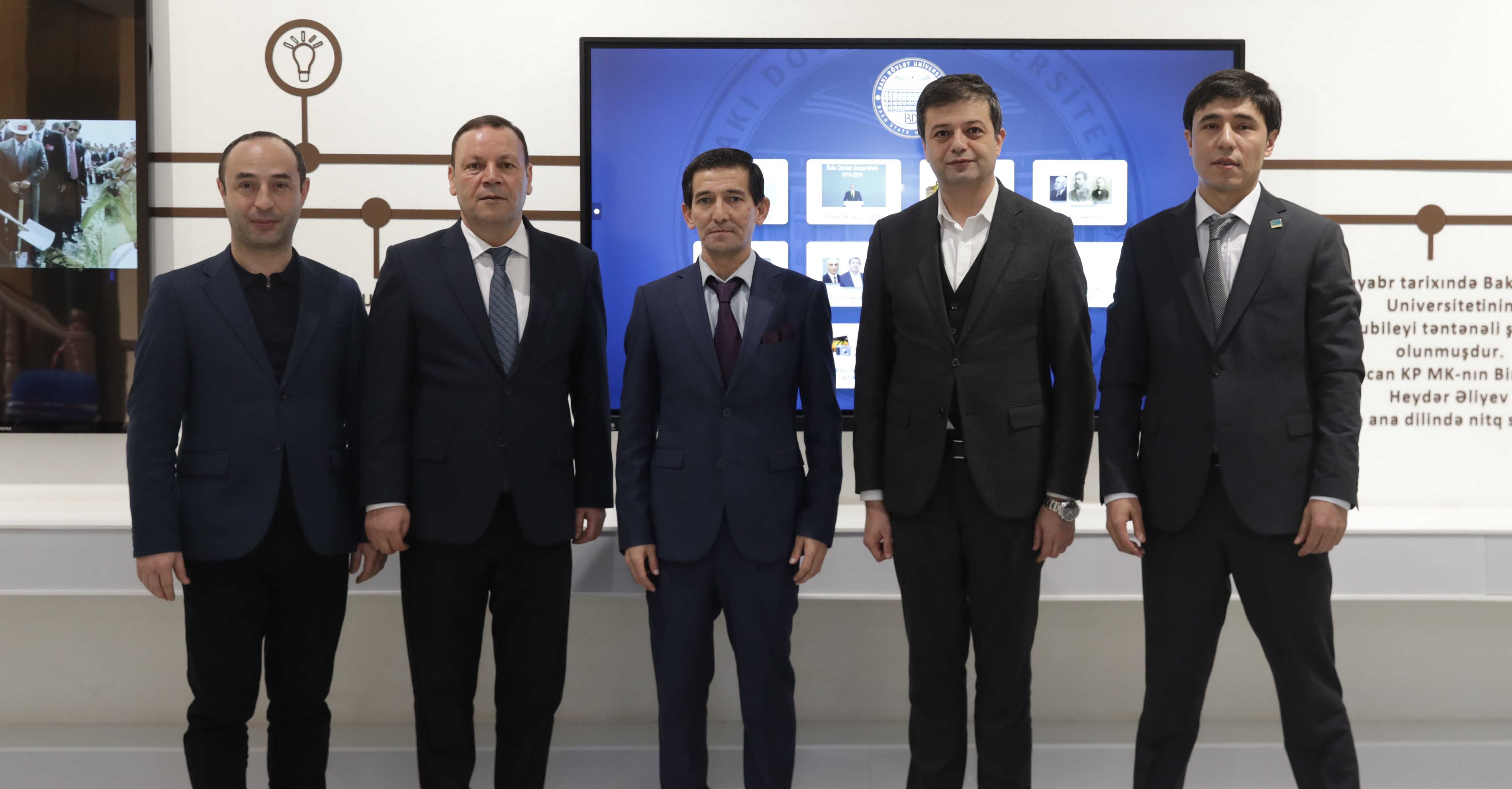 BDU-da Özbəkistanın Jurnalistika və Kütləvi Kommunikasiya Universitetinin nümayəndə heyəti ilə görüş keçirilib - FOTO