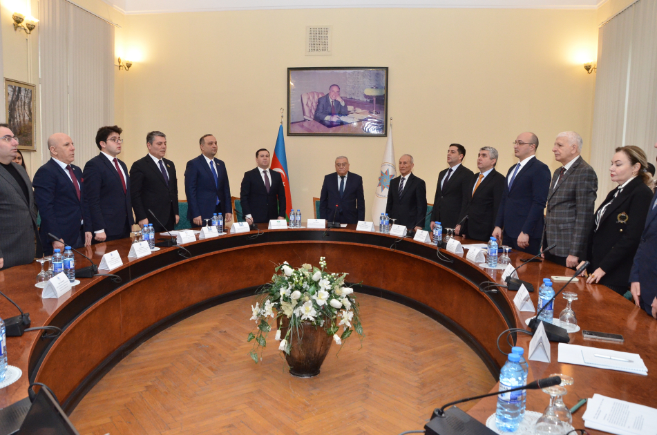 Dövlət İdarəçilik Akademiyasında Gənclər Gününə həsr olunmuş konfrans keçirilib - FOTO