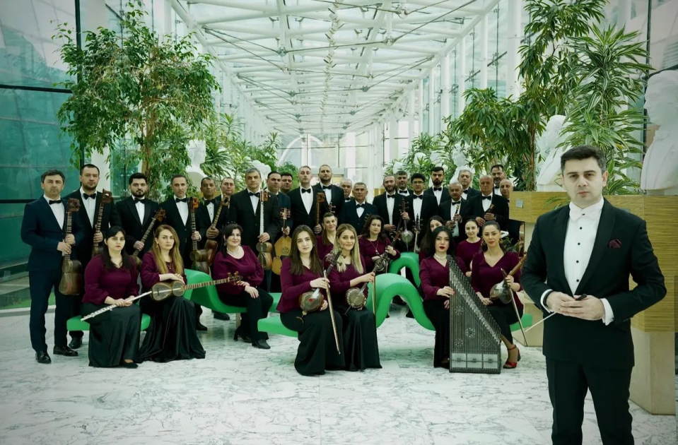 Mustafa Aşurovun rəhbərliyi ilə Xalq Çalğı Alətləri Orkestrinin yubiley tədbiri keçiriləcək - FOTO
