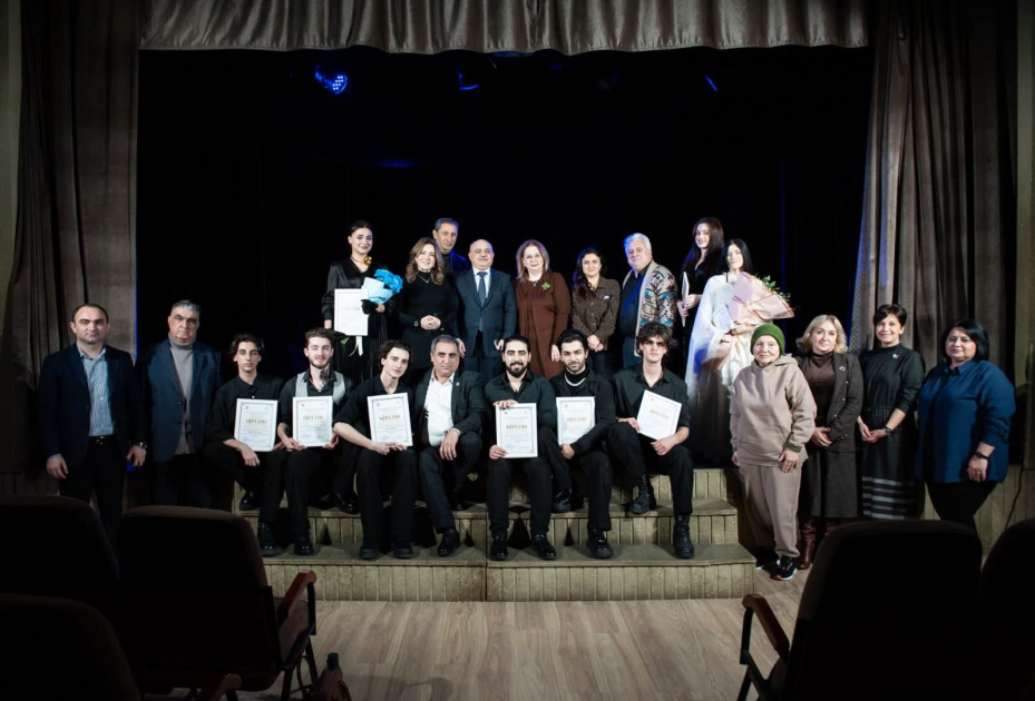 Gənclər Günü münasibətilə Akademik Milli Dram Teatrında tədbir keçirilib - FOTO