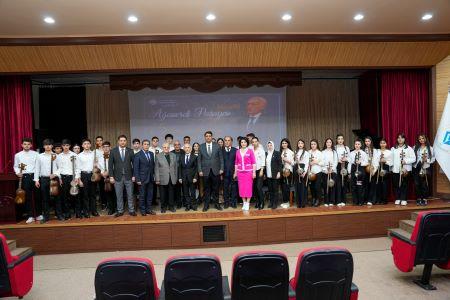 Naxçıvan Dövlət Universitetində Xalq artisti Ağaverdi Paşayevin 75 illik yubileyi qeyd olunub - FOTO