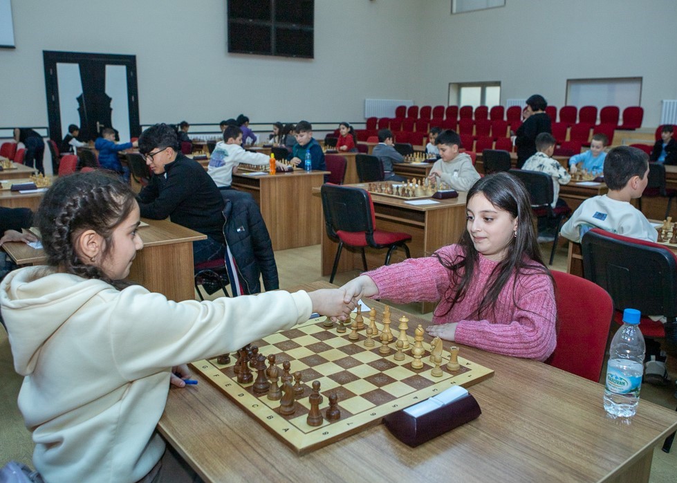 Naxçıvanda şahmat birinciliyinə start verilib
