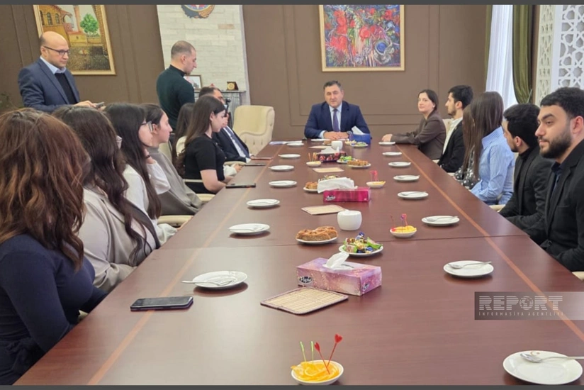 Azərbaycanın Qazaxıstandakı səfiri azərbaycanlı tələbələrlə görüşüb