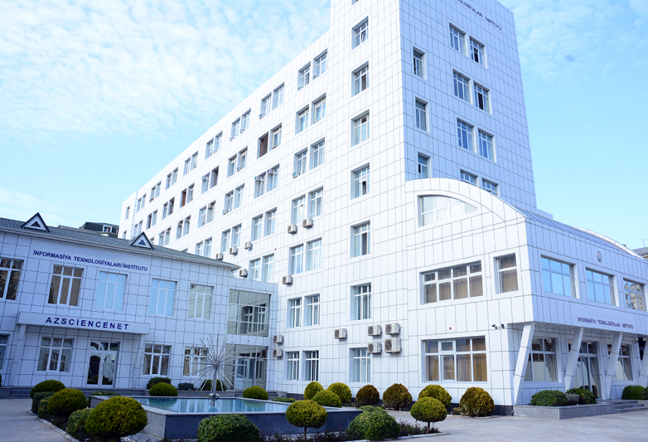 “Dövlətin kibersuverenliyinin təmin olunmasının elmi-praktik problemləri” konfransına məruzələr qəbul edilir