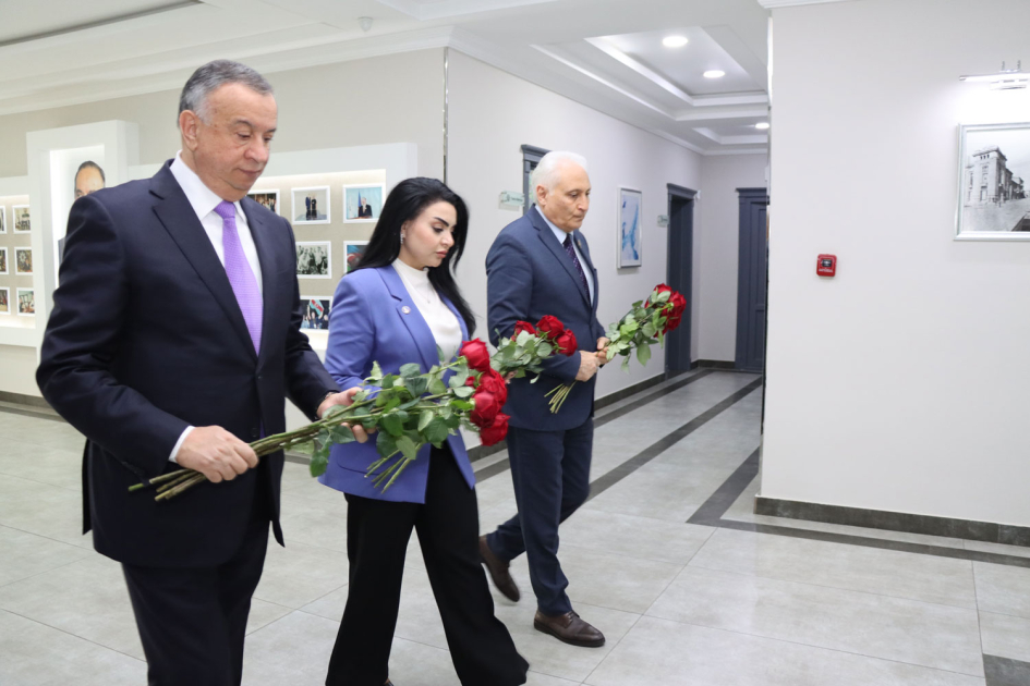 “Heydər Əliyev irsinin öyrədilməsi” dərsləri davam edir - FOTOLAR