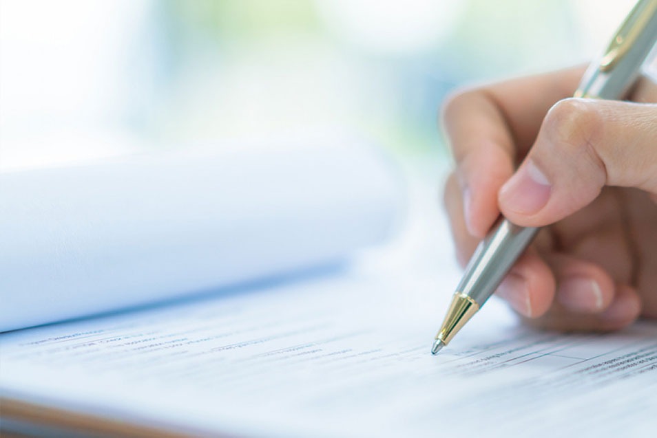 Zaur İsayev: "Akademiklər dərsliklərə daha həssas yanaşmalıdır" 