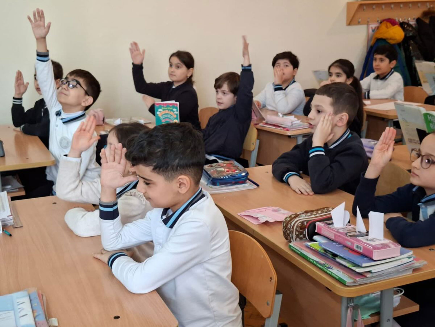 Paytaxt məktəblərində “Oxu dəqiqələri” keçirilir