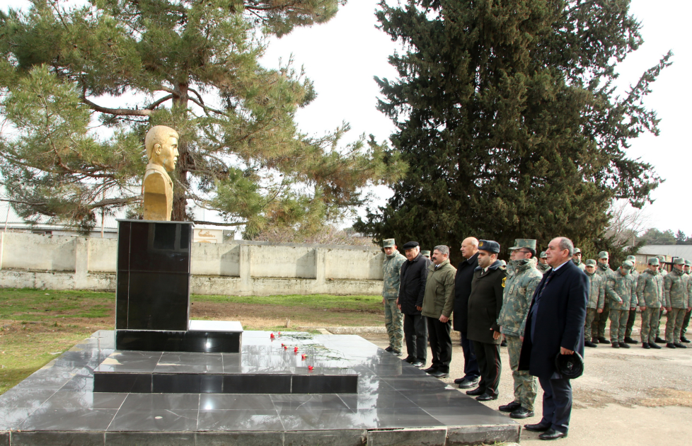 Ağcabədidə Milli Qəhrəman Namiq Abdullayevin xatirəsi anılıb