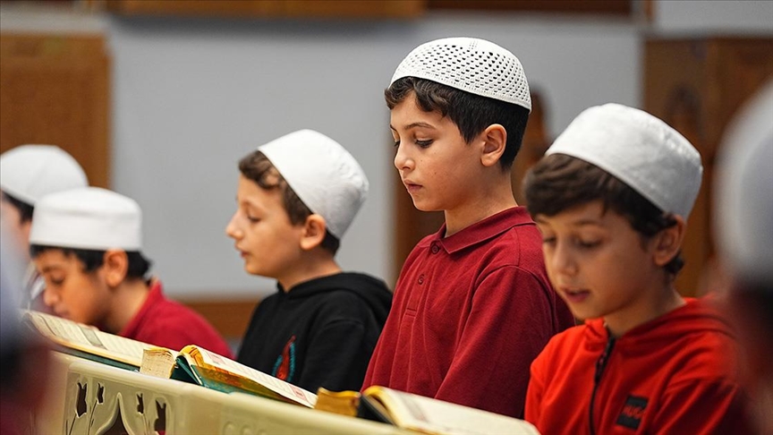 Ramazanda məktəblilər məscidlərə aparılacaq