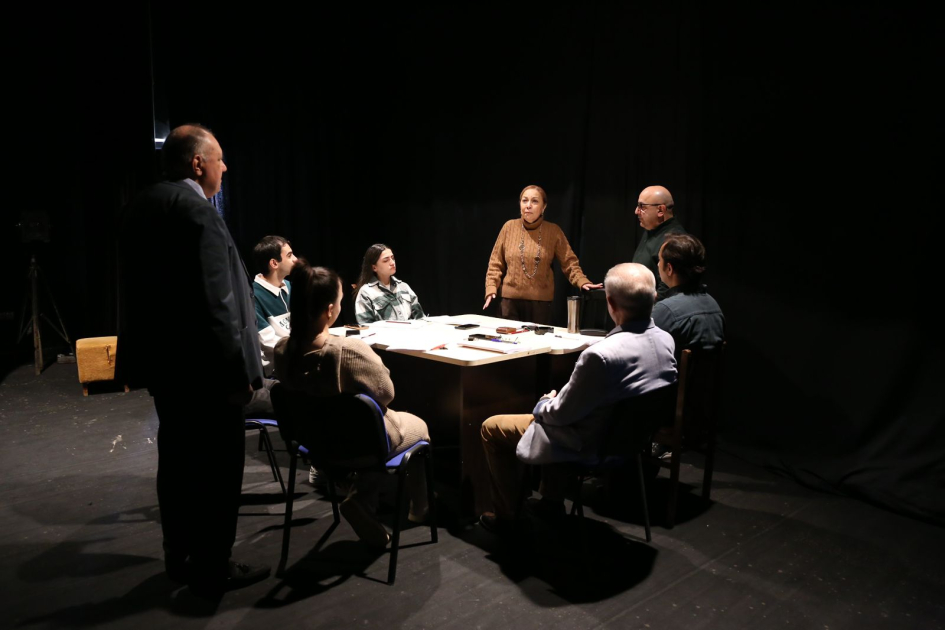 Milli Gənc Tamaşaçılar Teatrında yeni tamaşanın oxunuş məşqləri başlayıb - FOTO