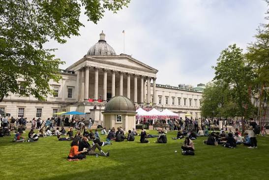 University College London razılaşmasından sonra tələbələr kompensasiya tələbi ilə məhkəməyə üz tutub