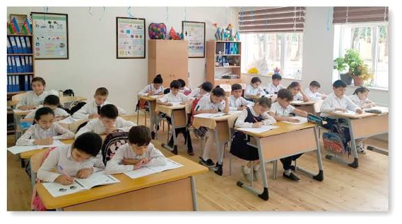 Region məktəblərində təhsil keyfiyyətinin artırılması üçün sistemli tədbirlər görülür – Deputat Elnarə Akimova