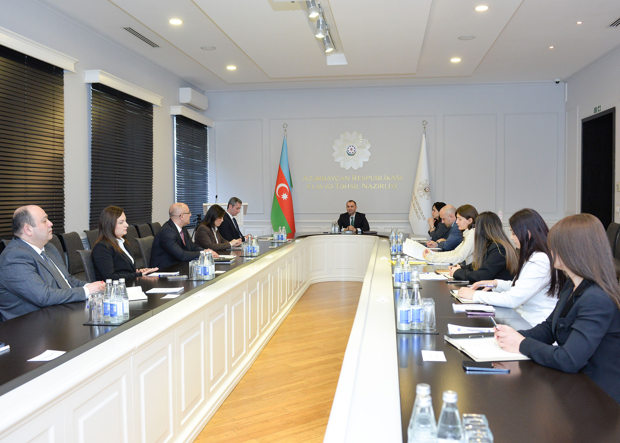 Elm və Təhsil Nazirliyində peşə ixtisaslarının yenilənməsi ilə bağlı İşçi qrupun ilk iclası keçirilib